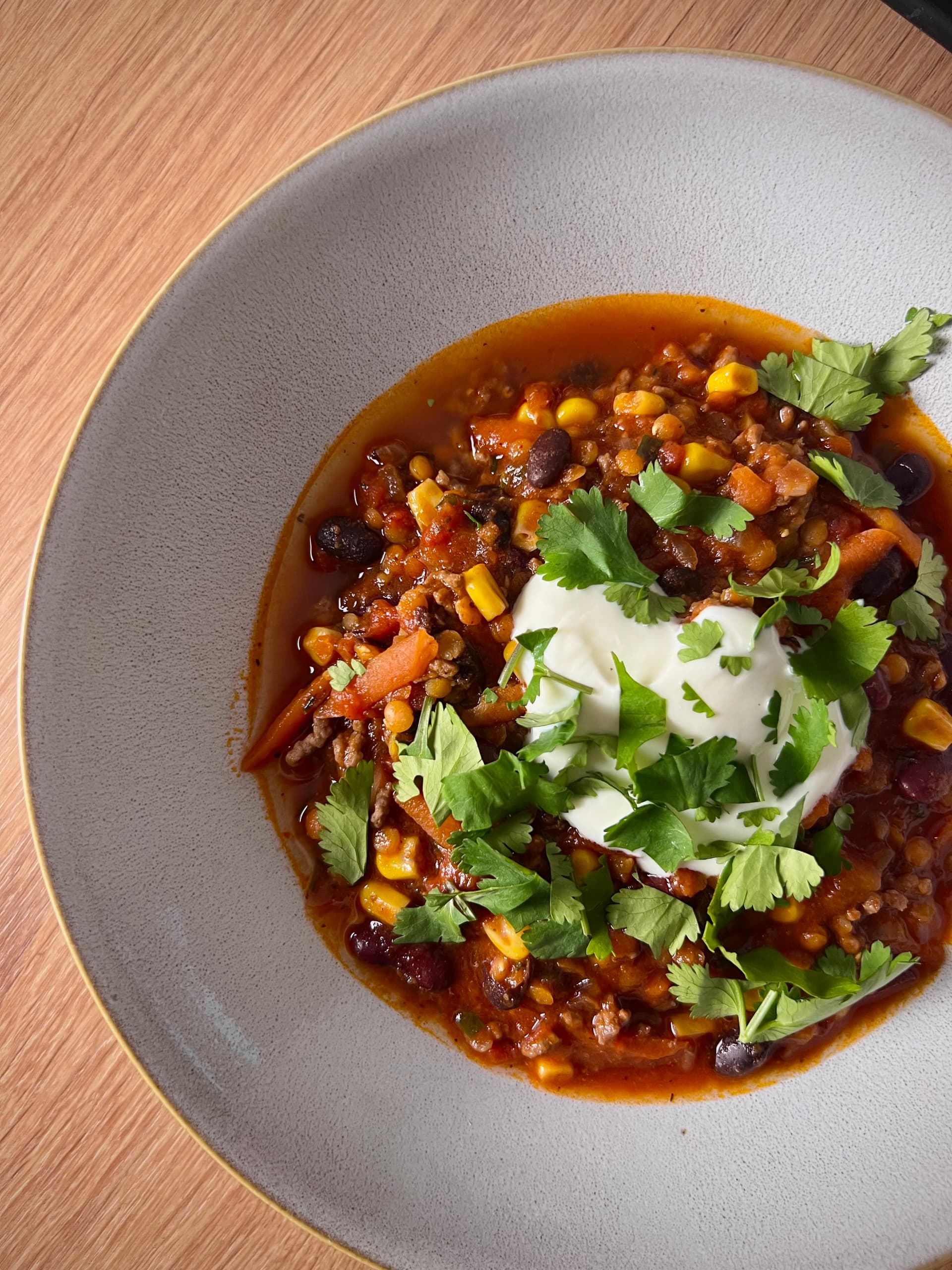 Chili con Carne mit Linsen und Bohnen