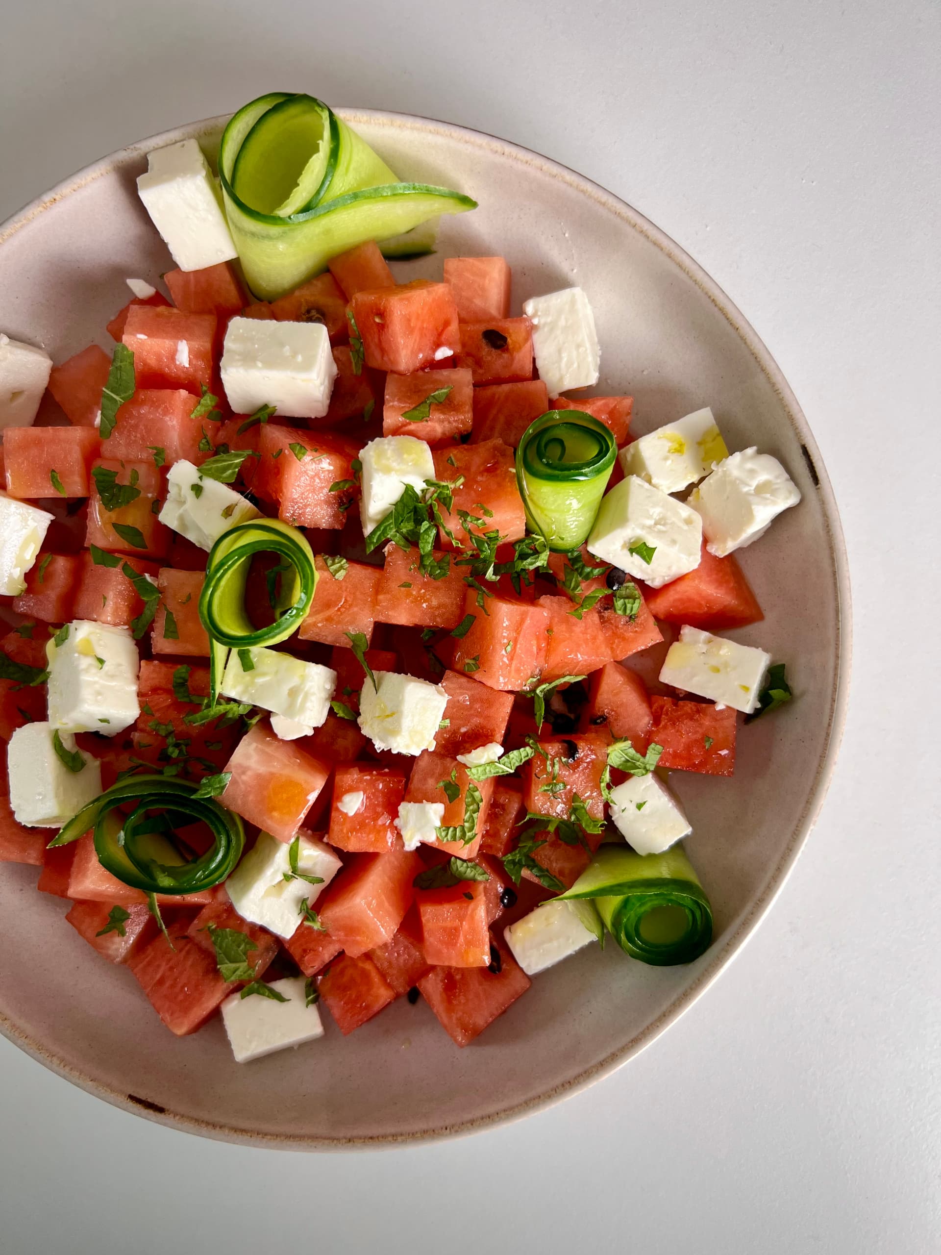 Wassermelonen-Gurken-Feta-Salat