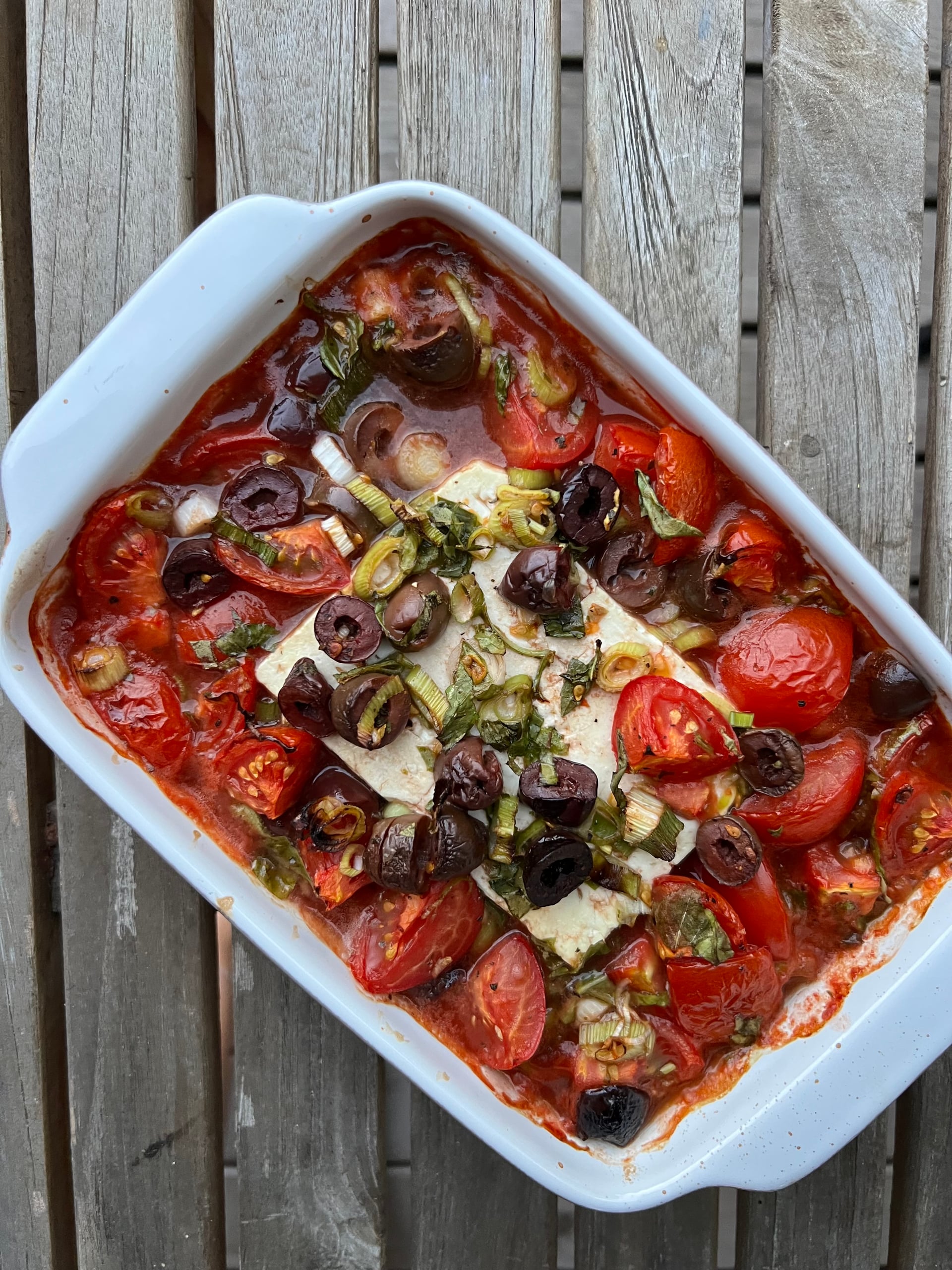 Gebackener Feta mit Tomaten und Oliven - Rezeptbild
