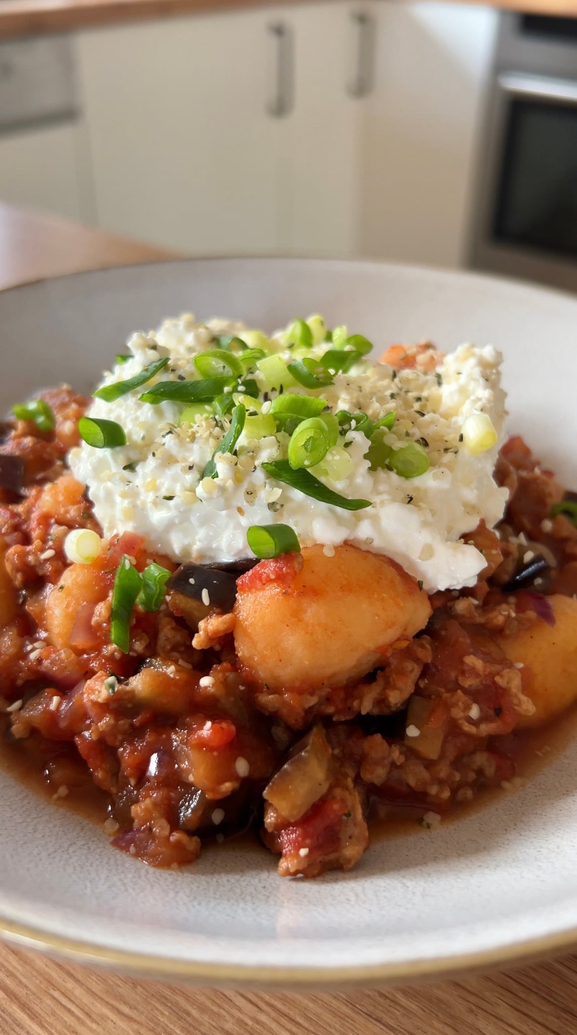 Gnocchi mit Aubergine und Veggie-Hack - Rezeptbild