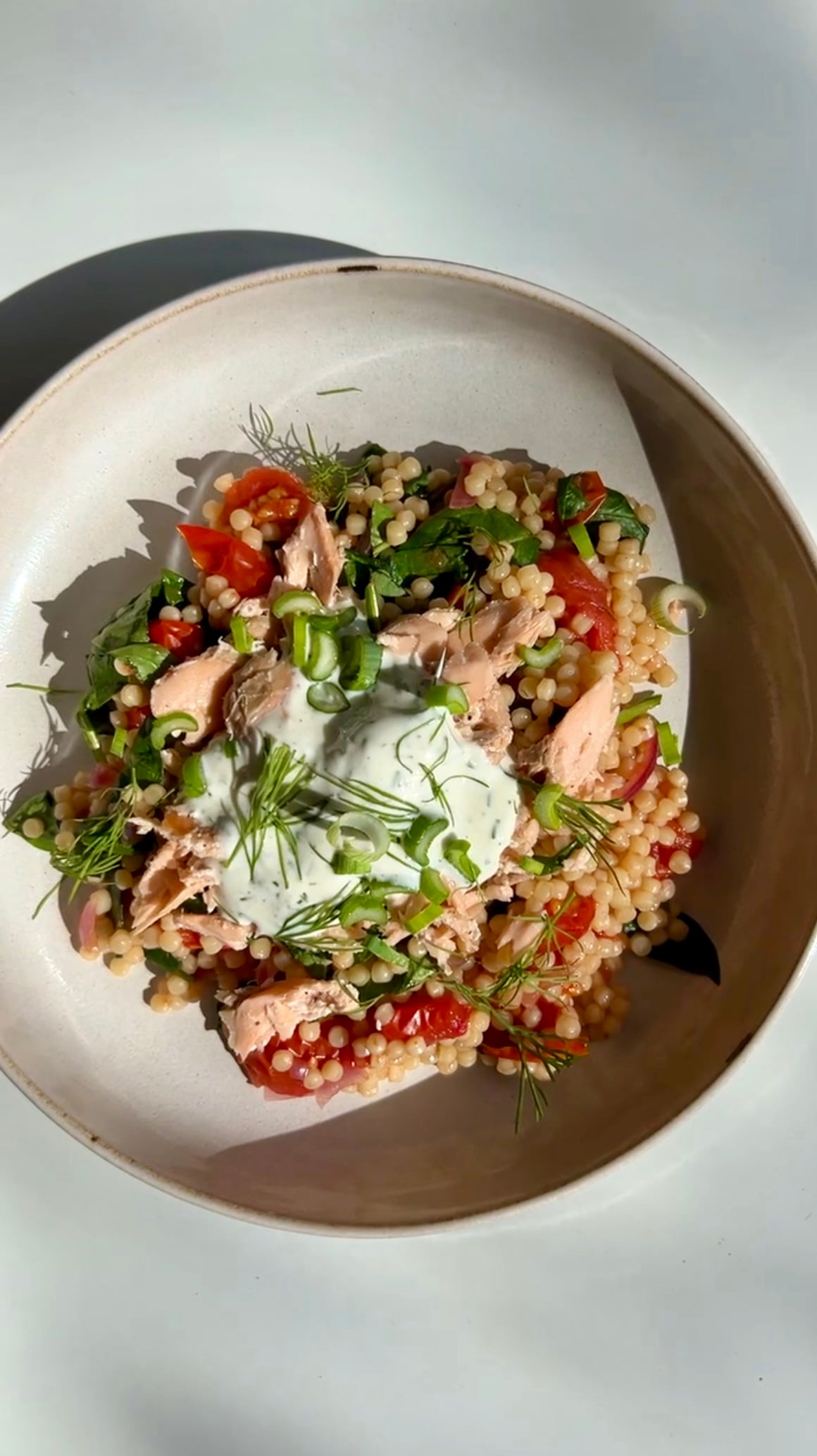 Israelischer Couscous mit Wildlachs - Rezeptbild