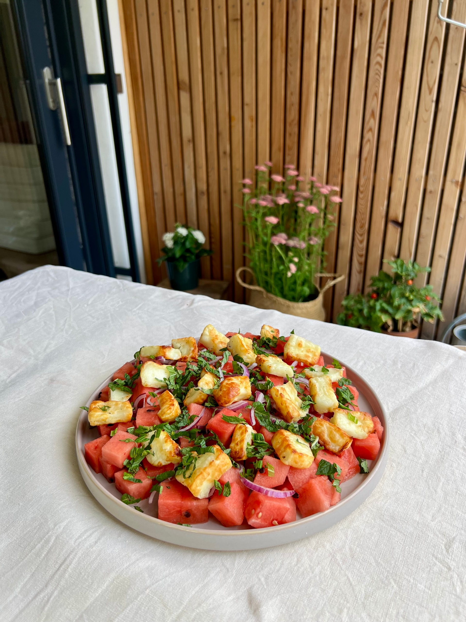 Wassermelonen-Halloumi-Salat