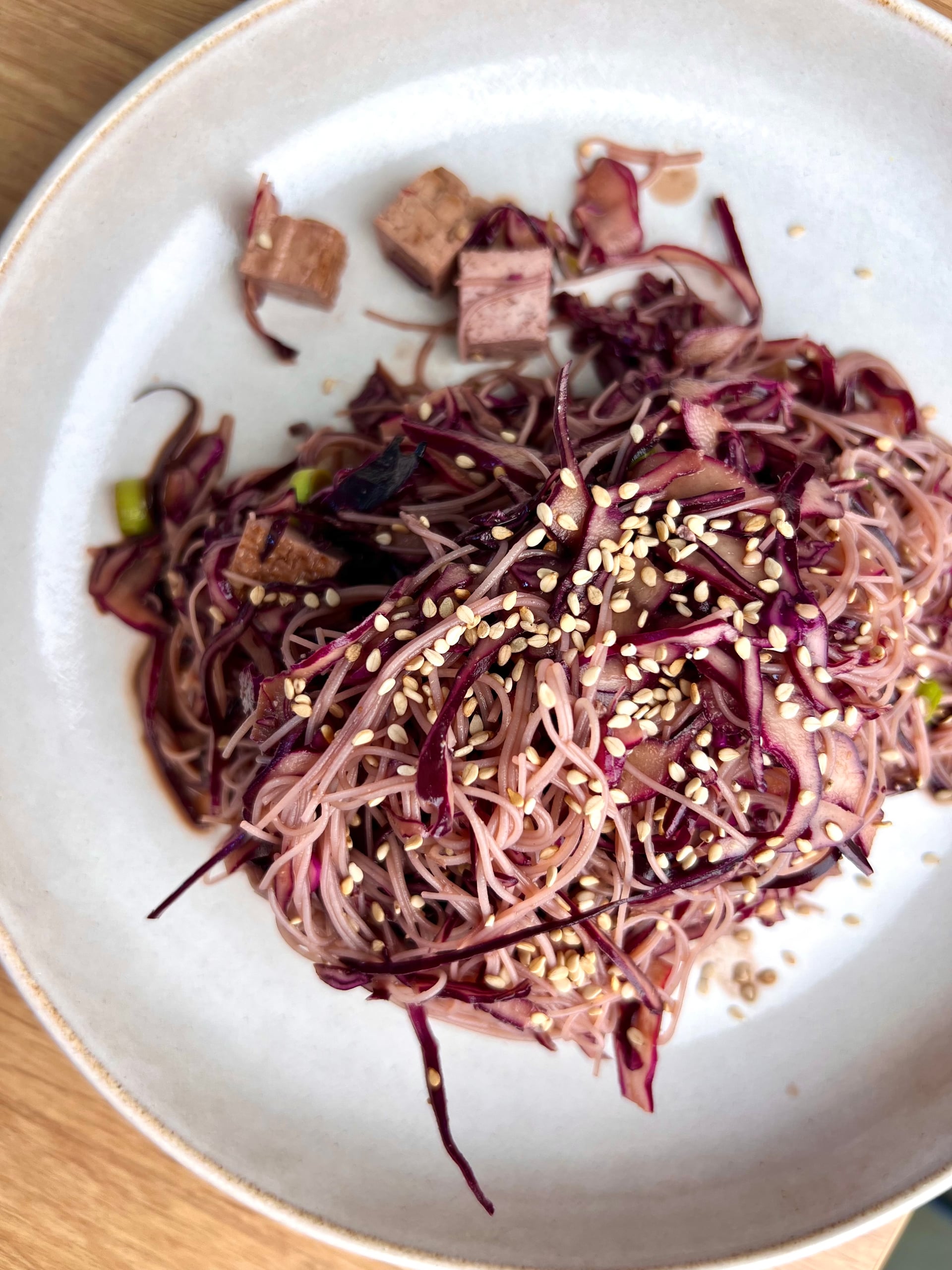 Asiatischer Rotkohlsalat - Rezeptbild