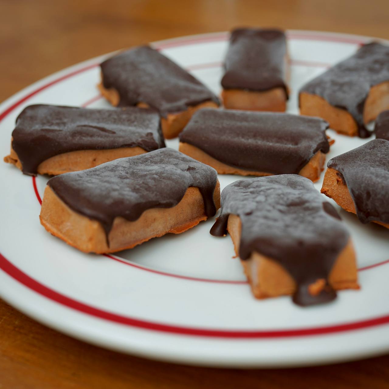 Cashew-Himbeer-Eisriegel